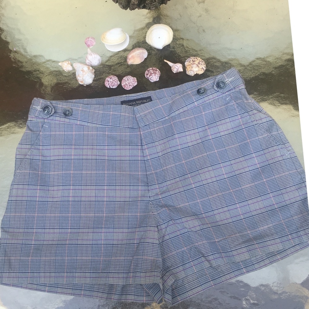 Banana Republic Stretch Vintage Plaid Mini Shorts EUC Size 2